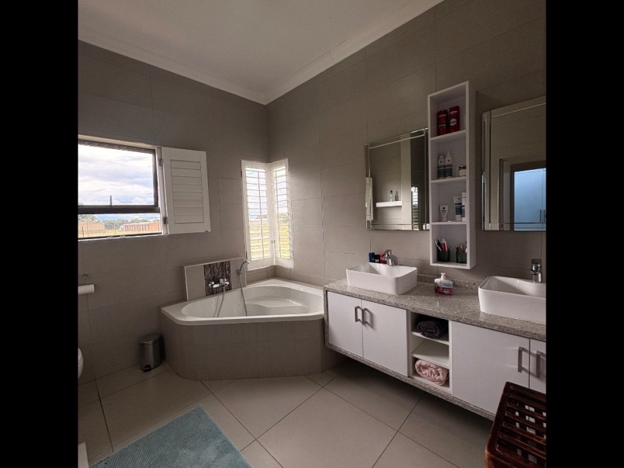 3 Bedroom Property for Sale in Wilkoppies North West